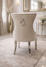 Larisa spisestol - Beige italiensk fløyel & Sølv rustfritt ben thumbnail