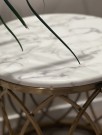 Amazonia sidebord - Hvit stein plate & Gull rustfritt stål  thumbnail