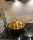 Tokyo wokpanne med lokk- Gull- Rustfritt stål - 32 cm thumbnail