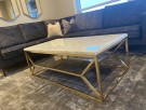 Lincoln sofabord - Hvit marmorplate & Gull rustfritt stål - 130 cm thumbnail