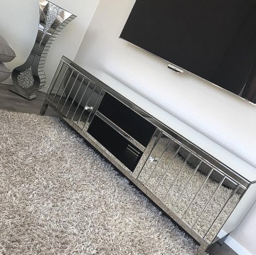 Savion TV-benk 160cm - Forhåndsbestilling