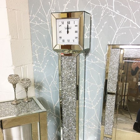 Hollywood gulvklokke med diamanter H143