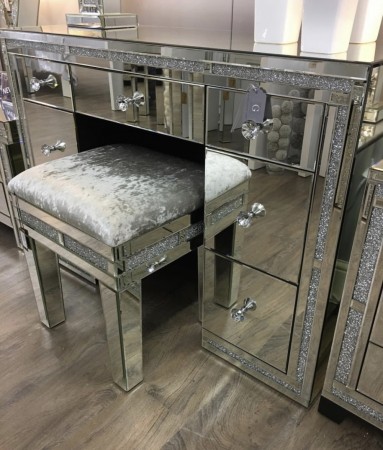 Venetian sminkebordsett inkl krakk